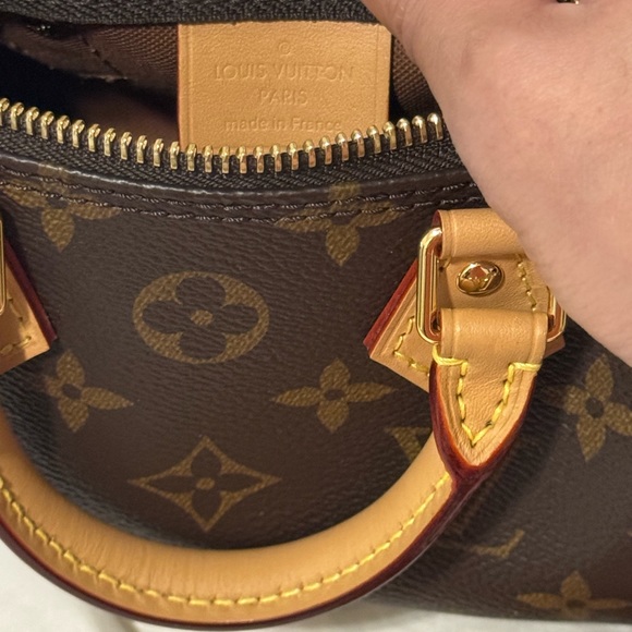 Louis Vuitton Nano Speedy - Picture 8 of 11